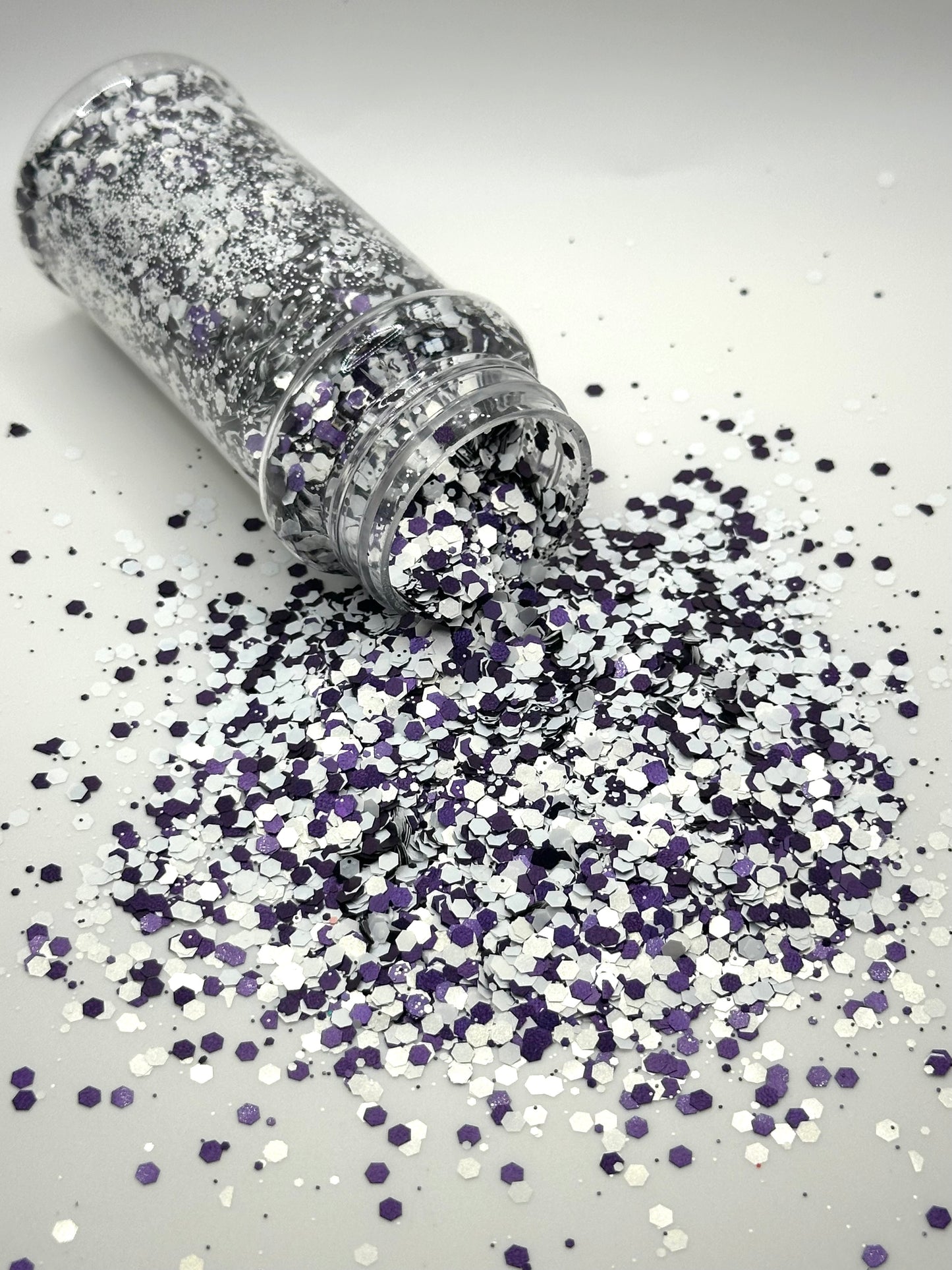 REVENGE/WHITE CHUNKY MIX